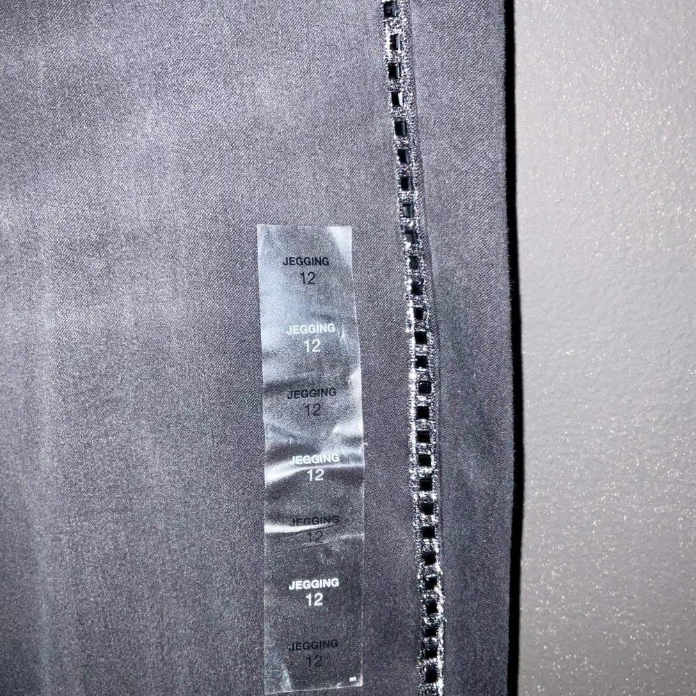 NWT JENNIFER LOPEZ STRETCH PULL ON LEGGINGS - Picture 3 of 10